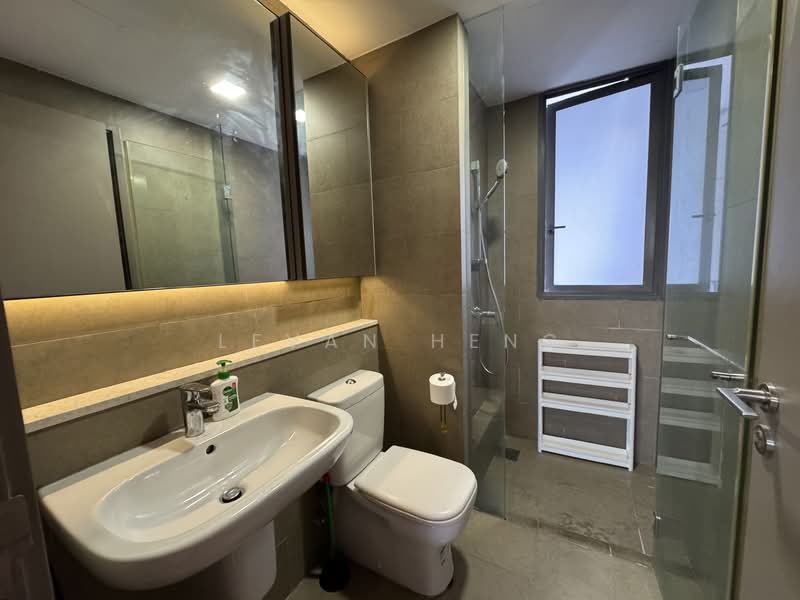 Riversails Condominium For Sale at S$ 2,280,000 | PropertyGuru Singapore - Bathroom