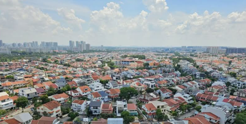 CHUAN GROVE RESIDENCES Condominium For Sale at S$ 1,180,000 | PropertyGuru Singapore - Exterior