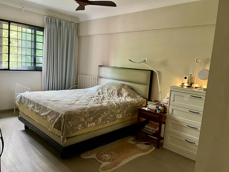 306 Ang Mo Kio Avenue 1 HDB Flat For Sale at S$ 720,000 | PropertyGuru Singapore - Bedroom