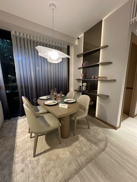 8@BT Condominium For Sale at S$ 1,939,000 | PropertyGuru Singapore - Dining Room