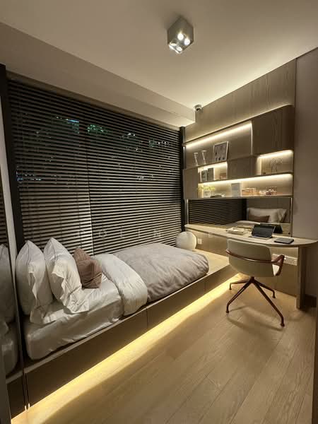 8@BT Condominium For Sale at S$ 1,939,000 | PropertyGuru Singapore - Common Bedroom