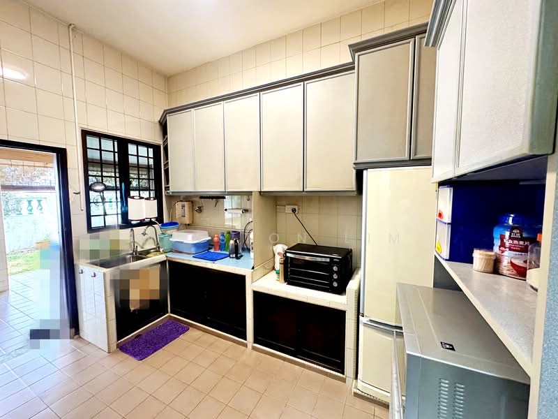 Upper Changi Road East Semi-Detached House For Sale at S$ 3,100,000 | PropertyGuru Singapore - Kitchen