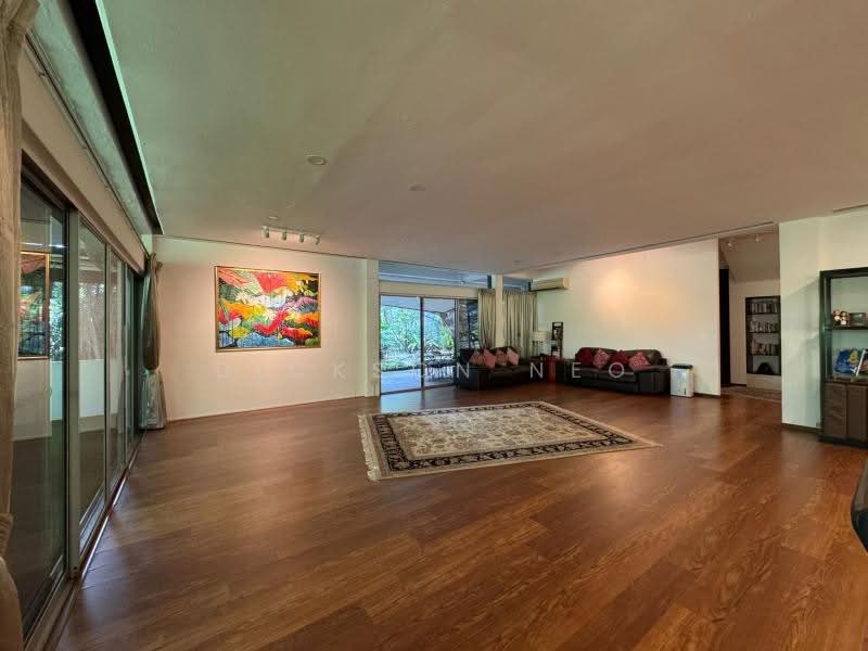 Luxurious Haven. Expansive Gardens. Prime Location. 豪华优质洋房⭐️Dickson☎️9488.40.80 Good Class Bungalow For Sale at S$ 48,000,000 | PropertyGuru Singapore - Living Room