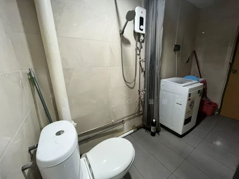 Bencoolen House, 27 Bencoolen Street, Room Rental, 150 sqft, Apartment For Rent, by Ivy Weng 翁剑英, 500082867 - Bathroom - PropertyGuru.com.sg
