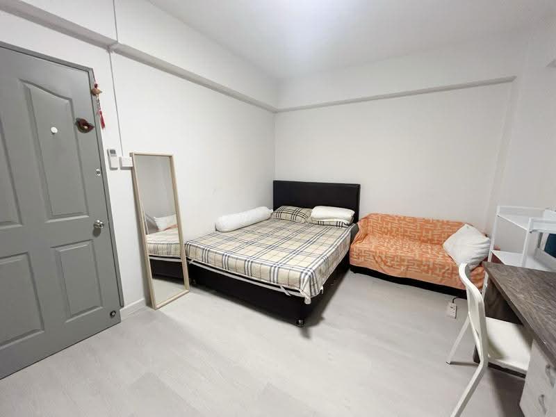 Bencoolen House, 27 Bencoolen Street, Orchard / River Valley, Room Rental, 150 sqft, Apartment For Rent, by Ivy Weng 翁剑英, 500082867 - Bedroom - PropertyGuru.com.sg