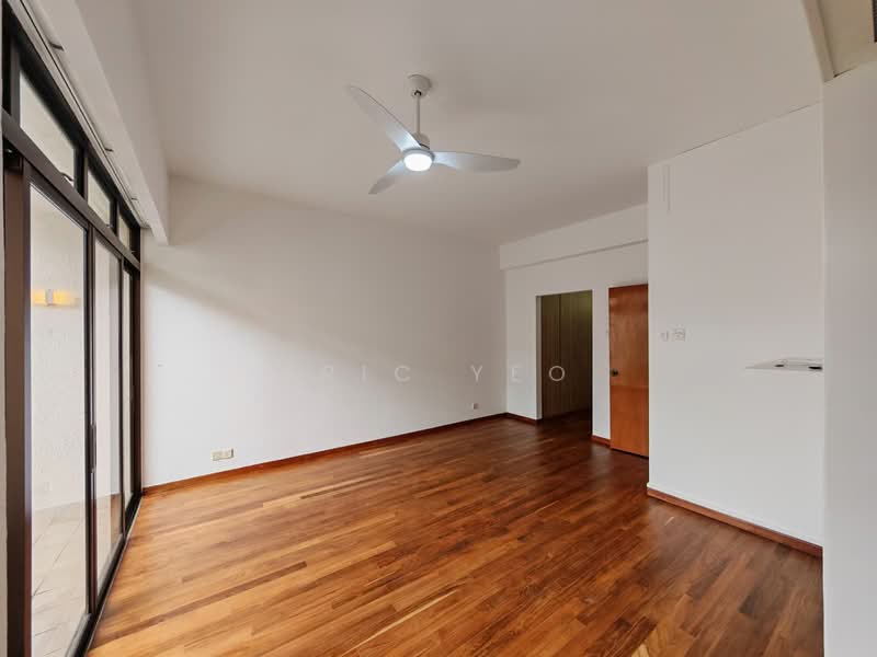 The Balmoral, 14 Balmoral Park, 4 Bedrooms, 2,680 sqft, Condominium For Rent, by Eric Yeo, 500082876 - Living Room - PropertyGuru.com.sg