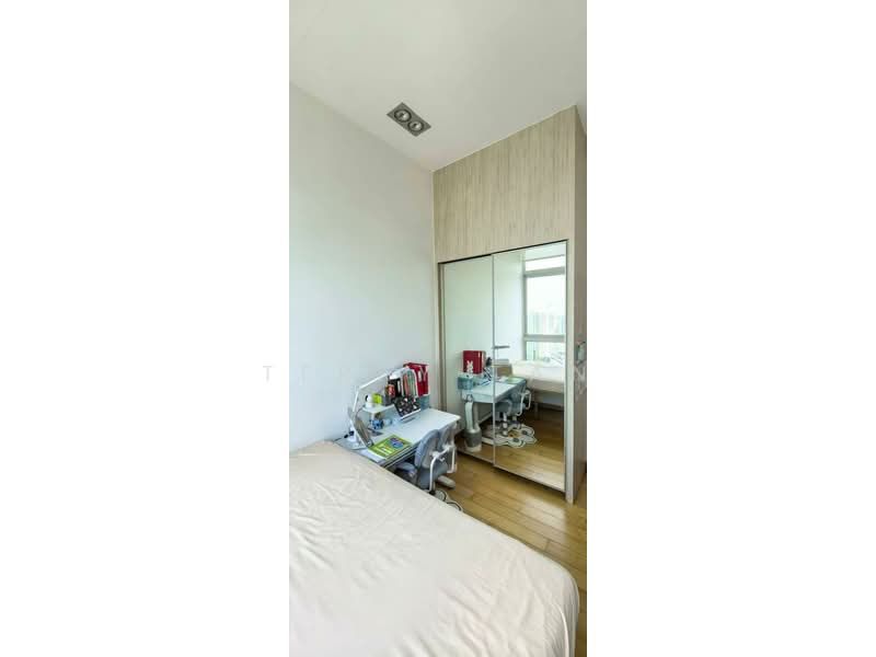Tribeca by the Waterfront Condominium For Sale at S$ 4,300,000 | PropertyGuru Singapore - Bedroom