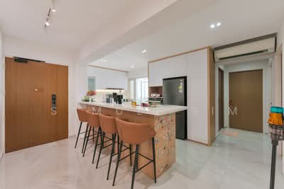 For Sale - 618B Tampines Street 61