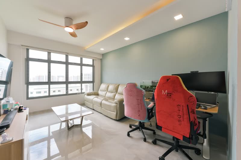 For Sale - 618B Tampines Street 61