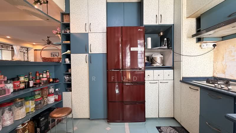 For Sale - 746 Woodlands Circle