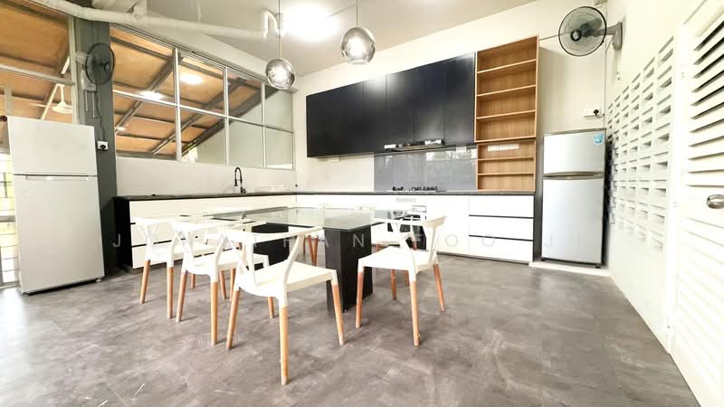 Mount Sinai Road Semi-Detached House For Sale at S$ 13,000,000 | PropertyGuru Singapore - Kitchen & Dining