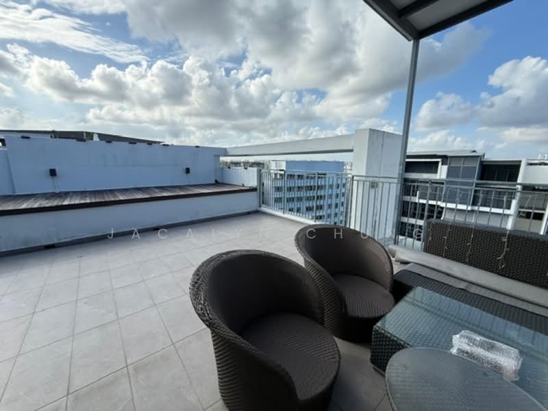 Riverparc Residence Executive Condominium For Sale at S$ 2,300,000 | PropertyGuru Singapore - Roof Terrace