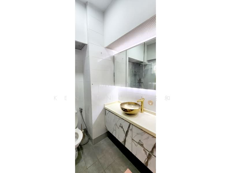 601C Punggol Central, 601C Punggol Central, 3 Bedrooms, 1,001 sqft, HDB Flat For Rent, by Ken Ong 王英和, 500082915 - Master Bathroom - PropertyGuru.com.sg