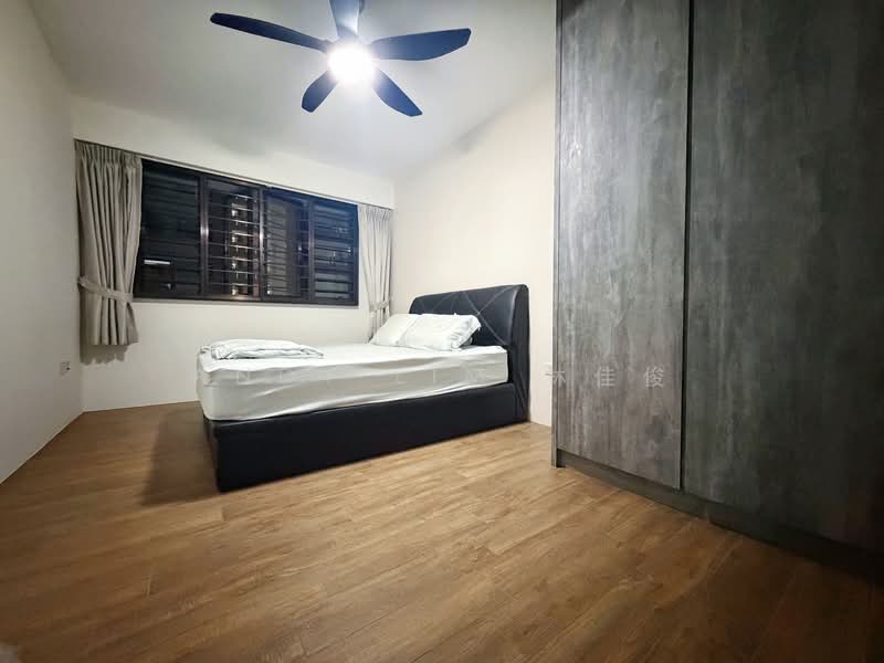 293D Compassvale Crescent HDB Flat For Sale at S$ 880,000 | PropertyGuru Singapore - Bedroom