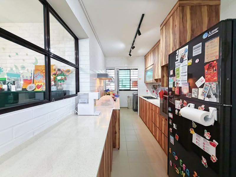 293D Compassvale Crescent, 293D Compassvale Crescent, Hougang / Punggol / Sengkang, 3 Bedrooms, 1,216 sqft, HDB Flat For Sale, by Andy Lim 林佳俊, 500082921 - Kitchen - PropertyGuru.com.sg