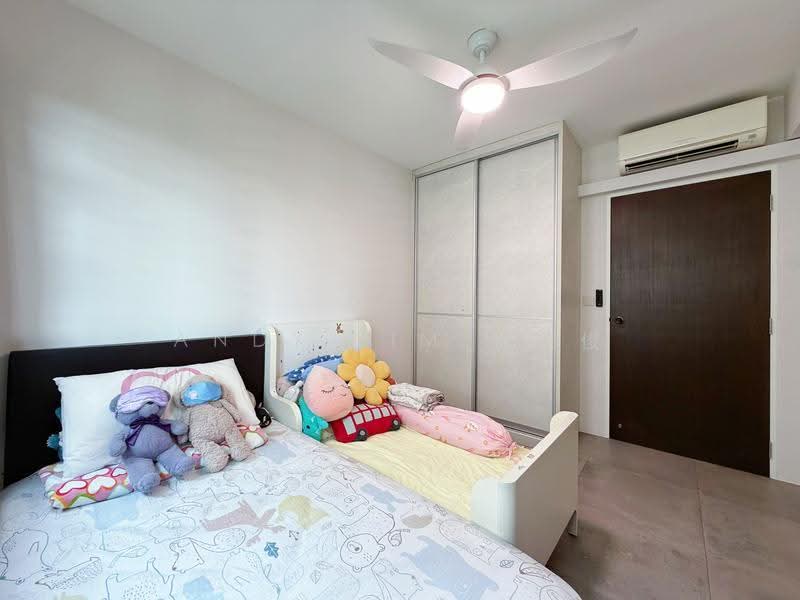 293D Compassvale Crescent, 293D Compassvale Crescent, Hougang / Punggol / Sengkang, 3 Bedrooms, 1,216 sqft, HDB Flat For Sale, by Andy Lim 林佳俊, 500082921 - Bedroom - PropertyGuru.com.sg