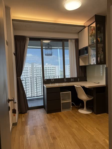 Riversails Condominium For Sale at S$ 2,280,000 | PropertyGuru Singapore - Bedroom 1