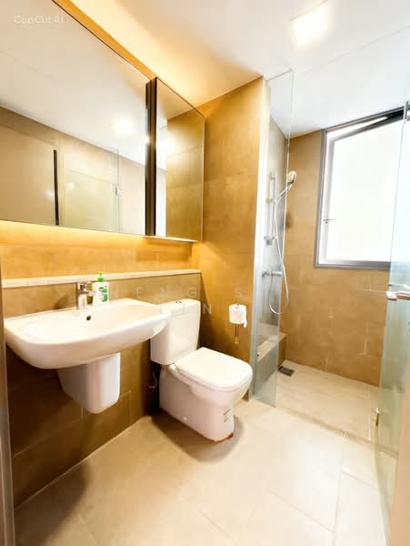 Riversails Condominium For Sale at S$ 2,280,000 | PropertyGuru Singapore - Bathroom