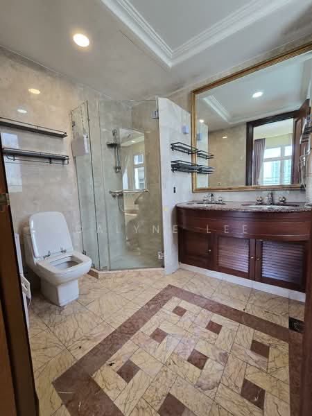 Chelsea Gardens Condominium For Sale at S$ 5,100,000 | PropertyGuru Singapore - Bathroom