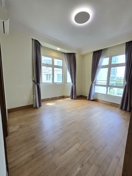 Chelsea Gardens Condominium For Sale at S$ 5,100,000 | PropertyGuru Singapore - Interior