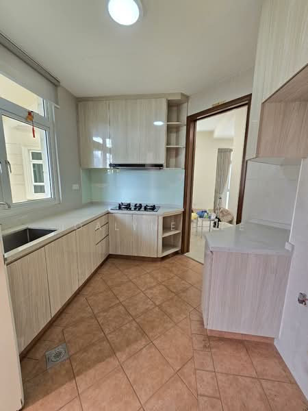 Chelsea Gardens Condominium For Sale at S$ 5,100,000 | PropertyGuru Singapore - Kitchen