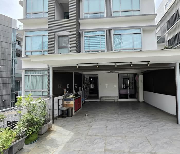 Venezio Apartment For Sale at S$ 2,700,000 | PropertyGuru Singapore - Exterior
