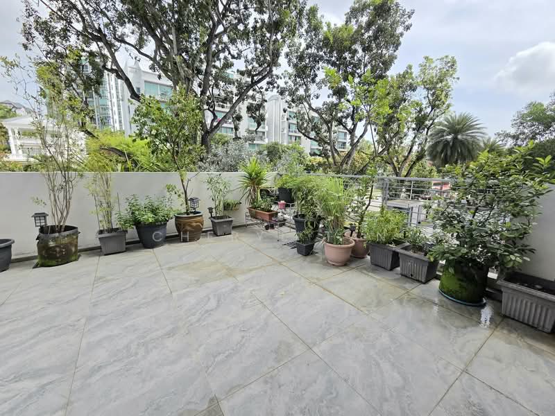 Venezio Apartment For Sale at S$ 2,700,000 | PropertyGuru Singapore - Balcony