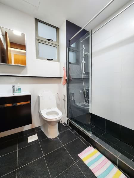 Mabelle, 15 Lorong M Telok Kurau, 2 Bedrooms, 732 sqft, Condominium For Rent, by Melvin Lo, 500082934 - Bathroom - PropertyGuru.com.sg
