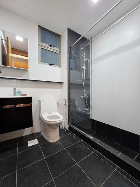 Mabelle, 15 Lorong M Telok Kurau, 2 Bedrooms, 732 sqft, Condominium For Rent, by Melvin Lo, 500082934 - Bathroom - PropertyGuru.com.sg