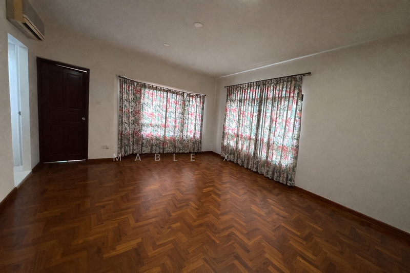 Yunnan Gardens Terraced House For Sale at S$ 5,588,888 | PropertyGuru Singapore - Master Bedroom
