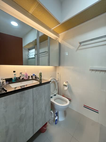 231A Sumang Lane HDB Flat For Sale at S$ 680,000 | PropertyGuru Singapore - Bathroom