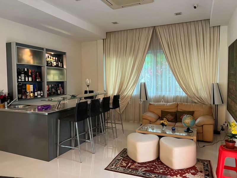 grange road Bungalow House For Sale at S$ 26,800,000 | PropertyGuru Singapore - Living Room