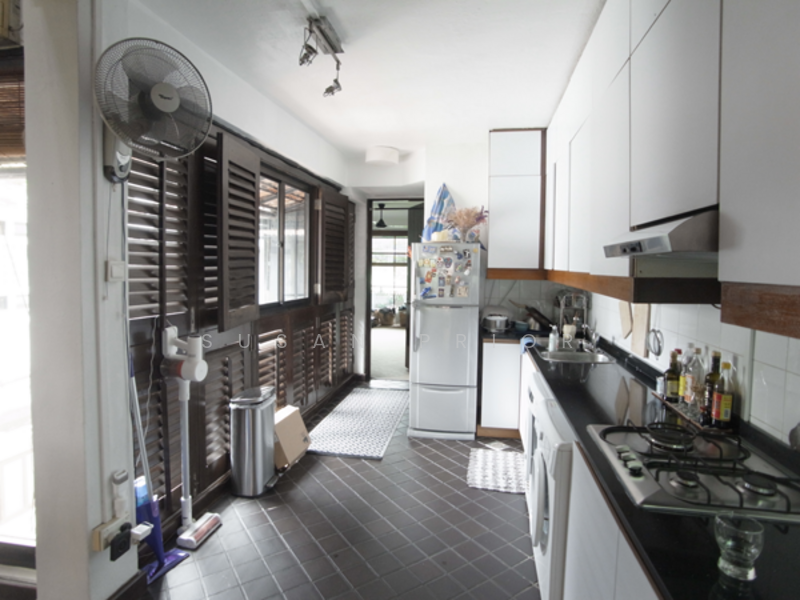 Orchard Emerald Hill Couples Dream Loft Home Office, Nearby Emerald Hill Road, Orchard Road, 2 Bedrooms, 2,200 sqft, Conservation House For Rent, by Susan Prior, 500082988 - Kitchen - PropertyGuru.com.sg