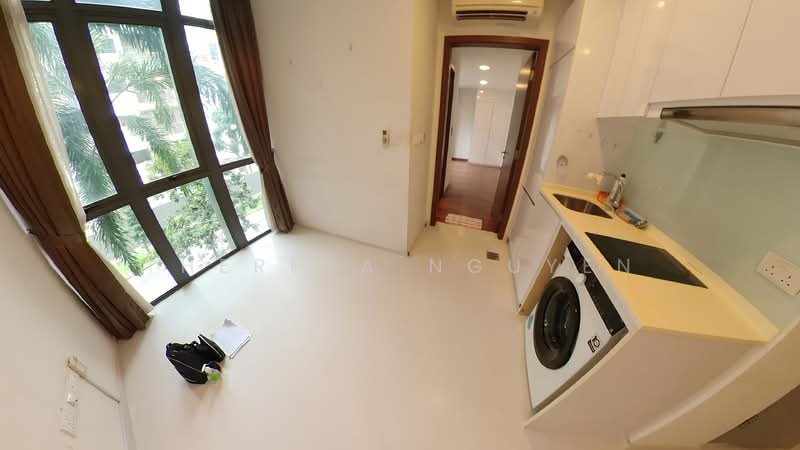 Royce Residences Condominium For Sale at S$ 710,000 | PropertyGuru Singapore - Kitchen