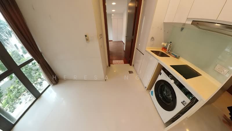 Royce Residences Condominium For Sale at S$ 710,000 | PropertyGuru Singapore - Kitchen