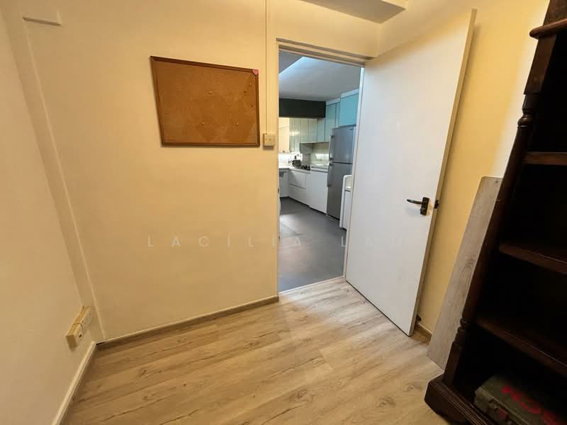 2 Holland Avenue, 2 Holland Avenue, 2 Bedrooms, 720 sqft, HDB Flat For Rent, by Lacilia Lau, 500083008 - Kitchen - PropertyGuru.com.sg