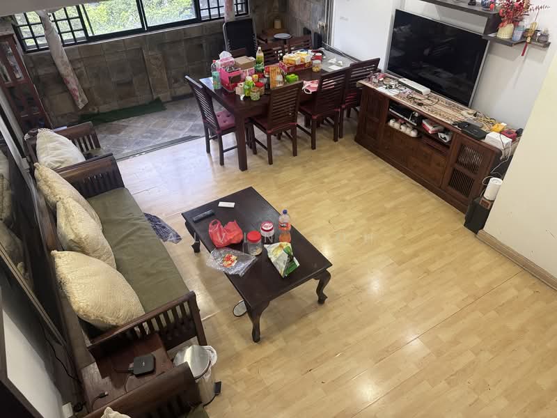 559 Jurong West Street 42 HDB Flat For Sale at S$ 675,000 | PropertyGuru Singapore - Living Room