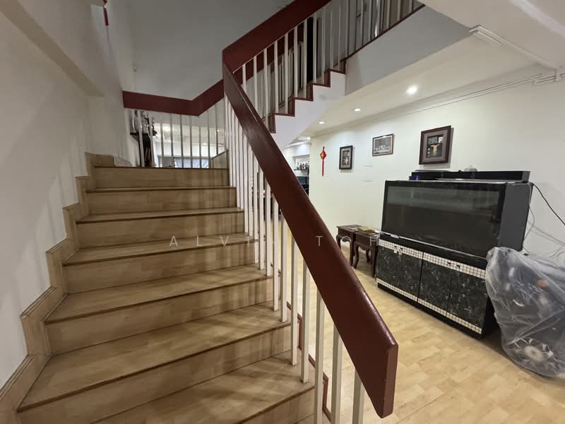 559 Jurong West Street 42 HDB Flat For Sale at S$ 675,000 | PropertyGuru Singapore - Interior