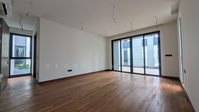 Courtyard@Palm Bungalow House For Sale at S$ 11,180,000 | PropertyGuru Singapore - Living Room