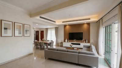 For Sale - 2 Storey Corner Terrace Near Nex Mall & Serangoon MRT Station