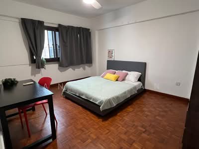 For Rent - Condo Common Room - 5-min walk to Siglap MRT!