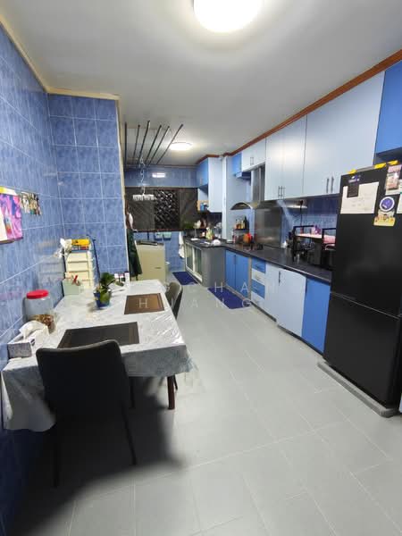 611 Clementi West Street 1, 611 Clementi West Street 1, 2 Bedrooms, 797 sqft, HDB Flat For Rent, by Bingchang Huang, 500083056 - Kitchen - PropertyGuru.com.sg