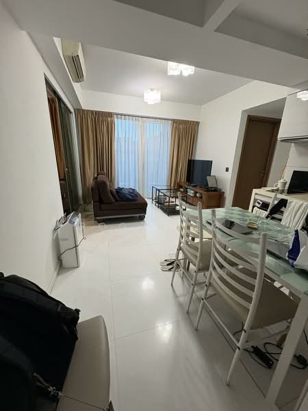 Suites at Orchard Condominium For Sale at S$ 1,700,000 | PropertyGuru Singapore