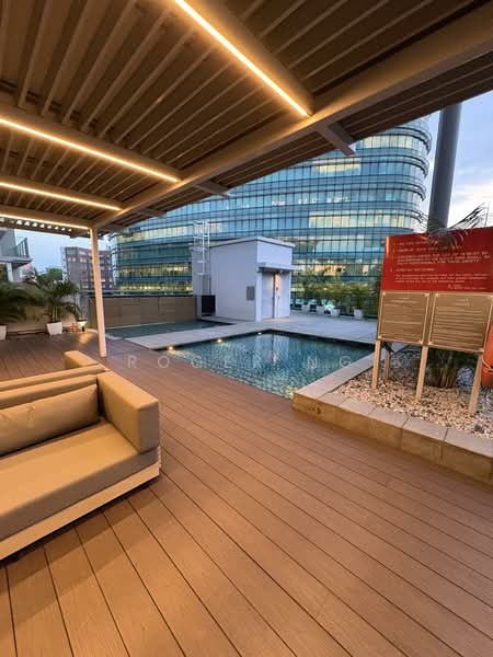 Suites at Orchard Condominium For Sale at S$ 1,700,000 | PropertyGuru Singapore