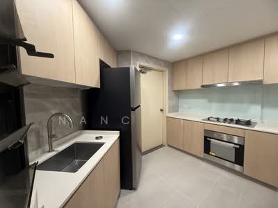 For Rent - Grande Vista