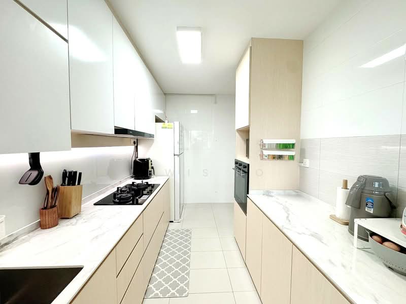 619B Tampines Street 61 HDB Flat For Sale at S$ 719,000 | PropertyGuru Singapore - Kitchen