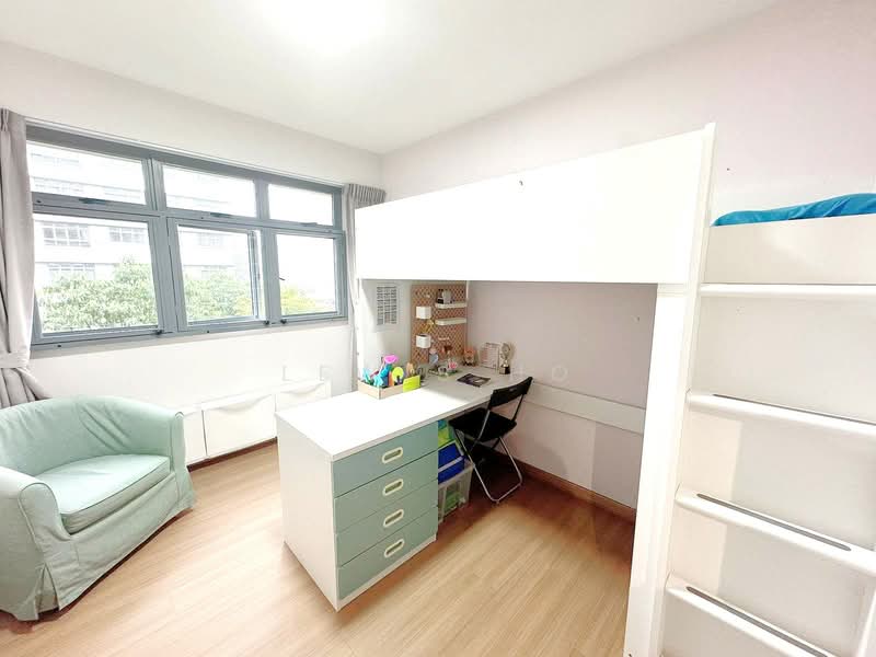 619B Tampines Street 61 HDB Flat For Sale at S$ 719,000 | PropertyGuru Singapore - Bedroom