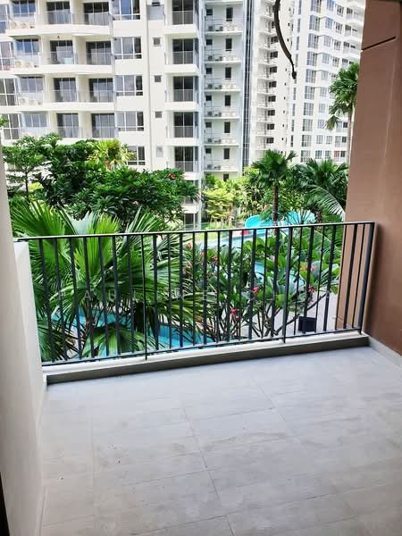 High Park Residences Condominium For Sale at S$ 999,888 | PropertyGuru Singapore - Balcony