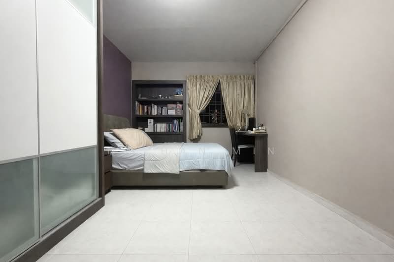 480 Sembawang Drive HDB Flat For Sale at S$ 599,999 | PropertyGuru Singapore - Bedroom