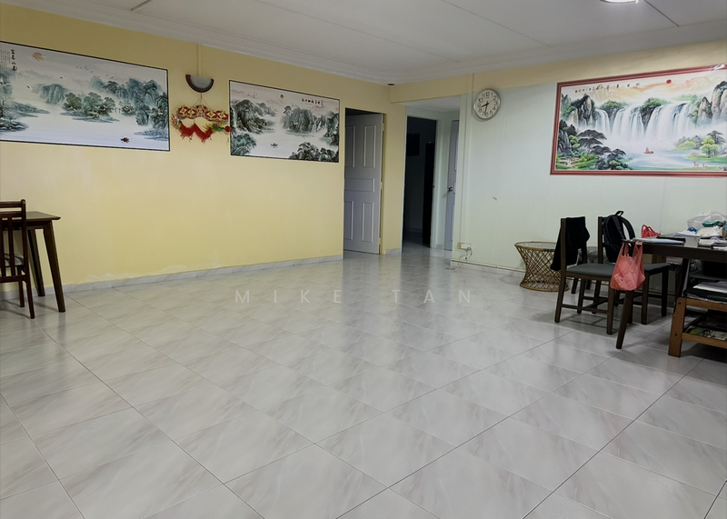 357 Tampines Street 33, 357 Tampines Street 33, Room Rental, 150 sqft, HDB Flat For Rent, by Mike Tan, 500083125 - Living Room - PropertyGuru.com.sg